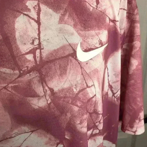 Nike Dri Fit Womens Tee Shirt Large Pink and White S/S Nike Swoosh - Picture 5 of 7